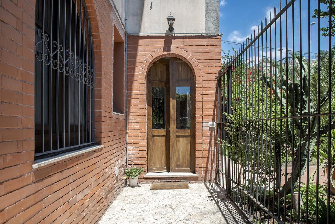 קטאניה Euphorbia Apartments By Wonderful Italy מראה חיצוני תמונה